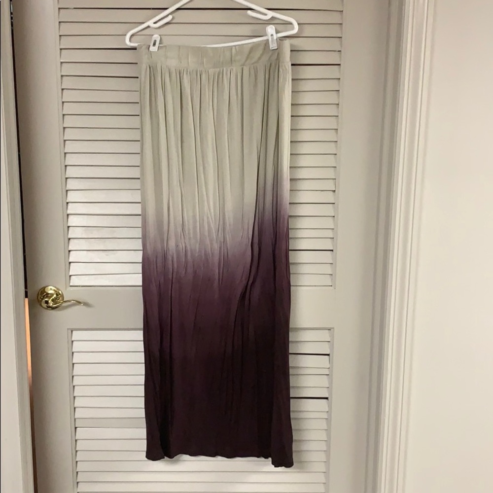 Maxi skirts - Picture 2 of 2